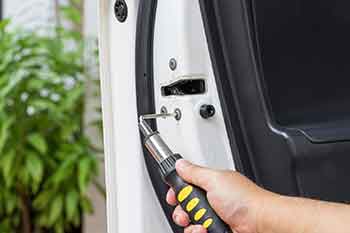 Friendswood Automotive Locksmith